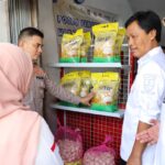 Wali Kota Cirebon Effendi Edo bersama jajaran Forum Komunikasi Pimpinan Daerah (Forkopimda) meninjau ketersediaan dan distribusi bahan kebutuhan pokok serta bahan bakar minyak (BBM) menjelang Hari Besar Keagamaan Nasional (HBKN) Ramadan dan Idulfitri 1447 Hijriah, Kamis (5/3/2026).